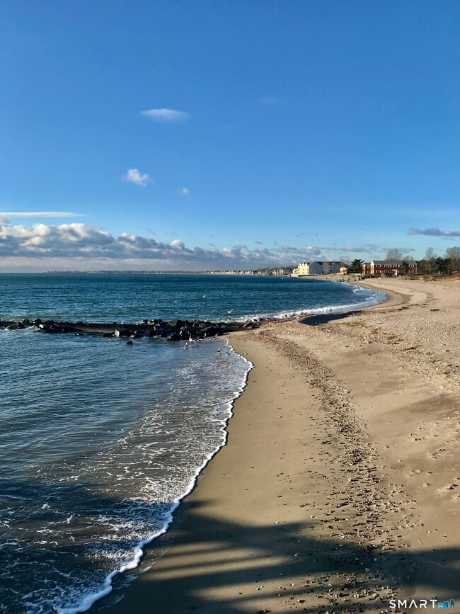 property at 657 Naugatuck Ave