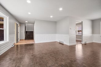 9212 McVicker Ave in Oak Lawn, IL - Building Photo - Building Photo