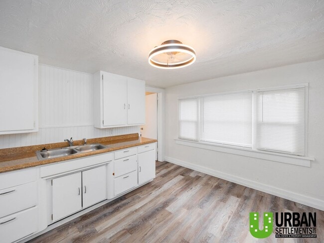 370 E 8th Ave in Spokane, WA - Foto de edificio - Building Photo