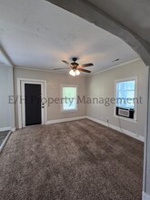 1340 N Green St in Wichita, KS - Building Photo - Building Photo