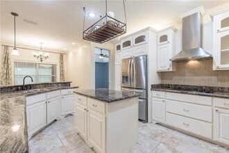 16 N 39th St in Edinburg, TX - Building Photo - Building Photo