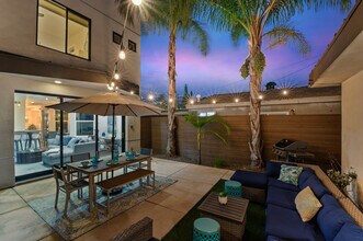 1328 Thomas Ave in San Diego, CA - Building Photo - Building Photo