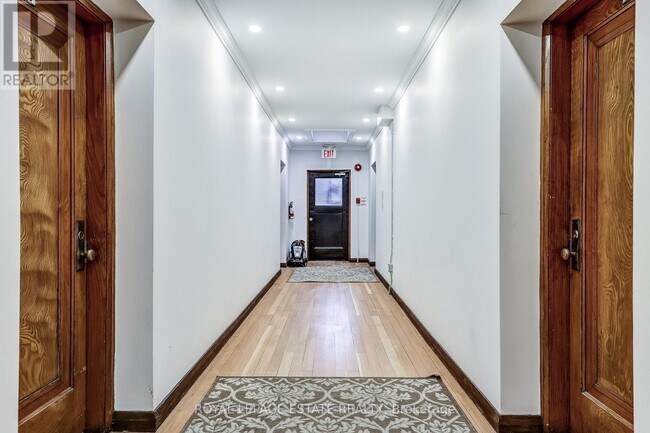 922 Bathurst St in Toronto, ON - Building Photo - Building Photo