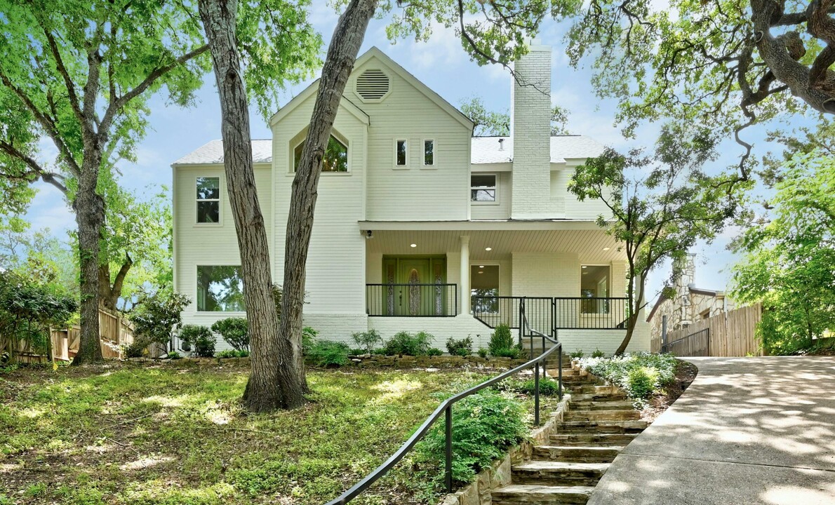 1305 Kenwood Ave in Austin, TX - Foto de edificio