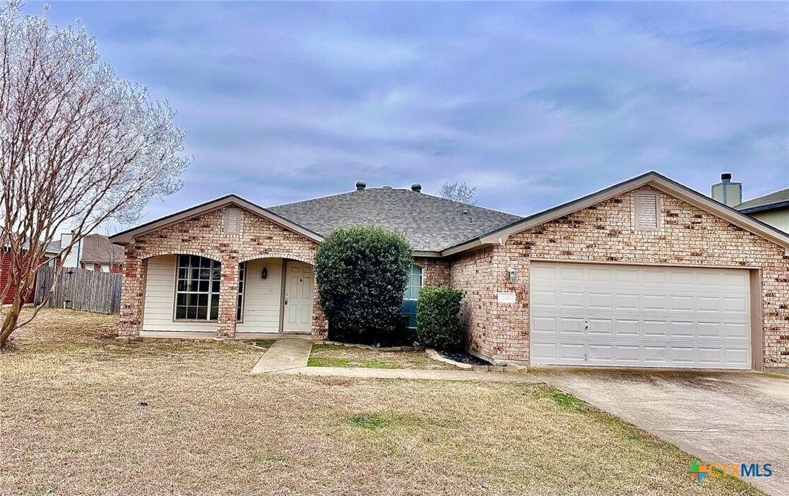 122 Shawnee Trail in Harker Heights, TX - Building Photo