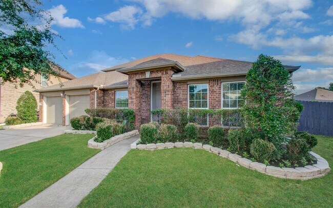 4639 Regal Shadow Ln
