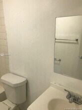 6091 W 22nd Ct-Unit -403 in Hialeah, FL - Building Photo - Building Photo