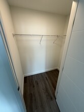 36 NW 32nd St, Unit B02 in Miami, FL - Building Photo - Building Photo