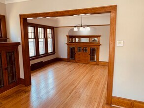 5021 W Greenfield Ave, Unit 5021 in West Milwaukee, WI - Building Photo - Building Photo