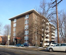 The Summit in Pittsburgh, PA - Foto de edificio - Building Photo
