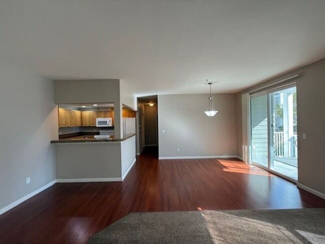 910 Medical Center Dr in Arlington, WA - Building Photo - Building Photo