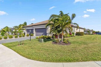 15941 Clear Skies Pl in Bradenton, FL - Building Photo - Building Photo