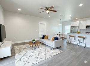 489 Worth Ave in Durant, OK - Building Photo - Building Photo