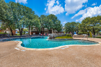 Eagle’s Point Apartment Homes in Fort Worth, TX - Building Photo - Building Photo