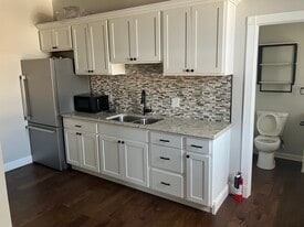 118 E Sandusky St, Unit 1 in Findlay, OH - Building Photo