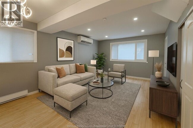 550 Pierre Ave in Windsor, ON - Building Photo - Building Photo