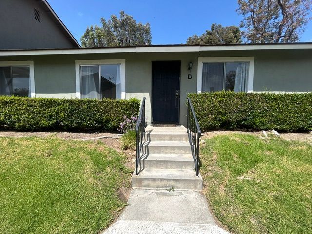 1735 N Willow Woods Dr in Anaheim, CA - Building Photo