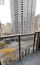 750 Bay St. in Toronto, ON - Building Photo - Building Photo