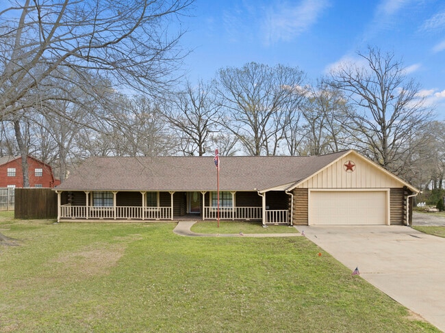 31 County Rd 2132 in Pittsburg, TX - Building Photo - Building Photo