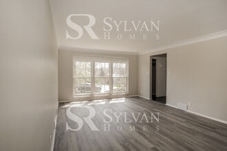 1312 Foxboro Dr in Monroeville, PA - Building Photo - Building Photo