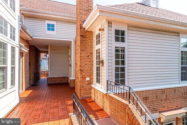 7021 Haycock Rd in Falls Church, VA - Building Photo - Building Photo