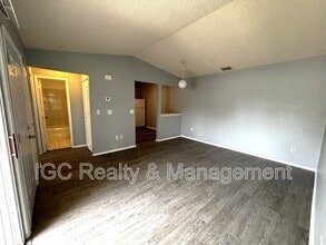1495 Malibu Cir NE in Palm Bay, FL - Building Photo - Building Photo