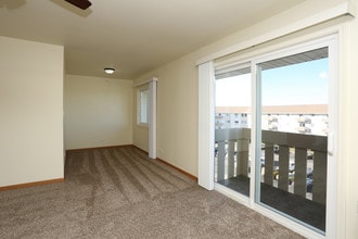 Beechwood at the Preserve in Waukegan, IL - Foto de edificio - Interior Photo