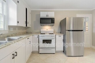 5908 Wilora Lake Rd in Charlotte, NC - Building Photo - Building Photo
