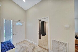 22471 Grouper Ct in Boca Raton, FL - Building Photo - Building Photo