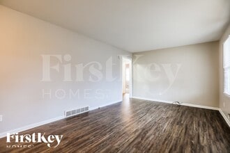 10508 East 33rd Terrace S in Independence, MO - Building Photo - Building Photo