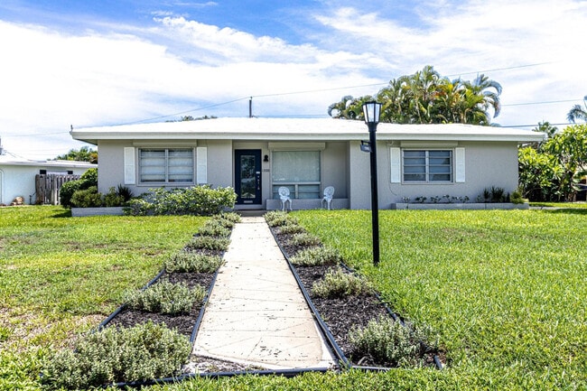 property at 1300 SE 7th Ct