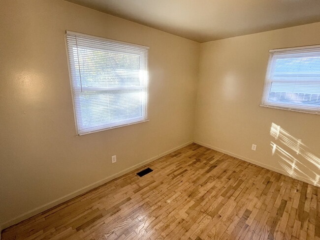 4320 Lexington Ave in Indianapolis, IN - Building Photo - Building Photo