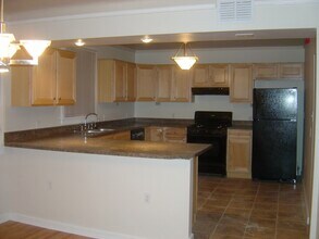 3316 Robert St, Unit 3316 in New Orleans, LA - Building Photo - Building Photo