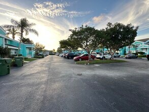 2636 SE 20th Ct in Homestead, FL - Foto de edificio - Building Photo