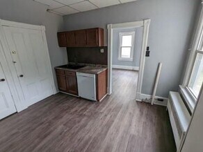 92 Valley Ave in Montgomery, NY - Building Photo - Building Photo