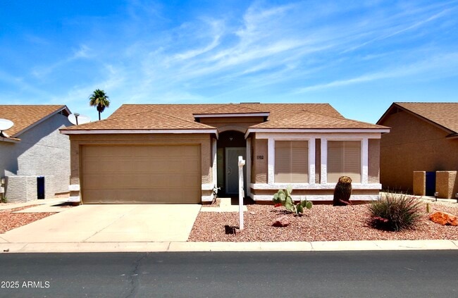property at 1702 E Palm Beach Dr