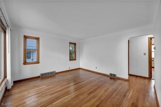 14416 Tokay Ave in Maple Heights, OH - Building Photo - Building Photo