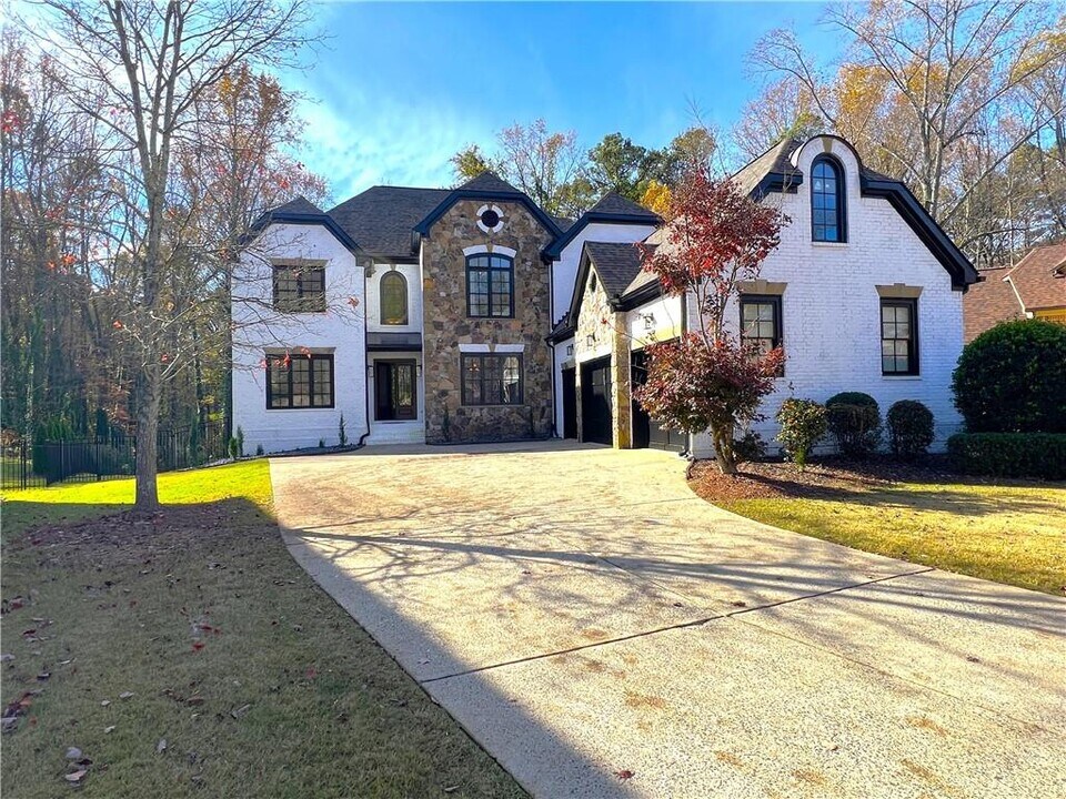 2210 Bryant Pl Ct in Marietta, GA - Building Photo