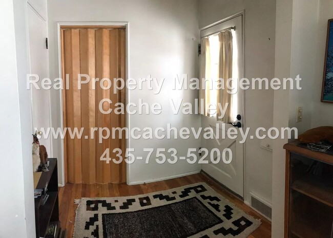 1486 Maple Dr in Logan, UT - Foto de edificio - Building Photo