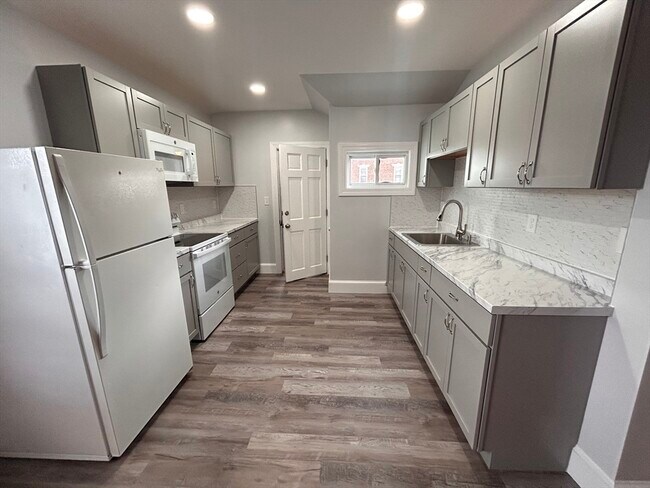 property at 5 Ropes St