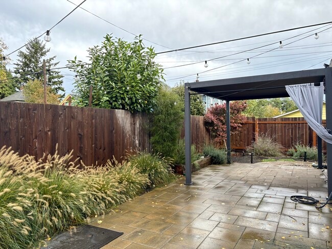 321 N Mason St in Portland, OR - Building Photo - Building Photo