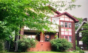 280 Fairgreen Ave in Youngstown, OH - Building Photo