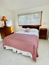 4158 Tamiami Trl, Unit M4 in Port Charlotte, FL - Building Photo - Building Photo