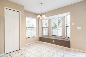 2197 Grasmere Dr in Apopka, FL - Building Photo - Building Photo