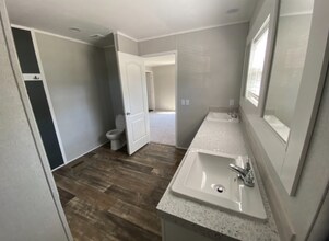 111 Audubon Ave in Mcdonough, GA - Foto de edificio - Building Photo