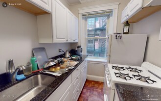 11 Gray St, Unit 5 in Cambridge, MA - Building Photo