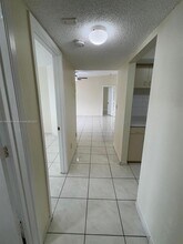 9707 Hammocks Blvd in Miami, FL - Building Photo - Building Photo