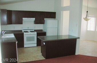 833 Camden Yard Ct in North Las Vegas, NV - Building Photo - Building Photo