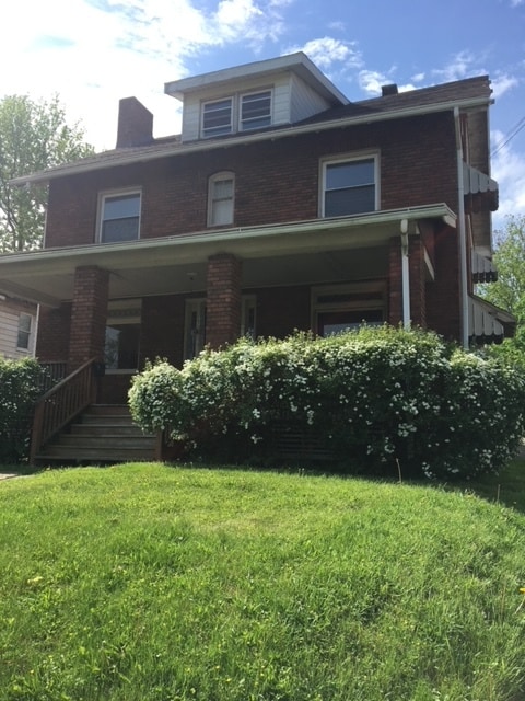 property at 52 Sexton St