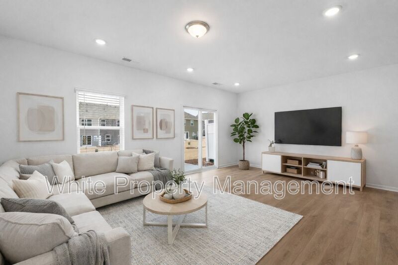 745 Lock Haven Dr NW in Concord, NC - Building Photo